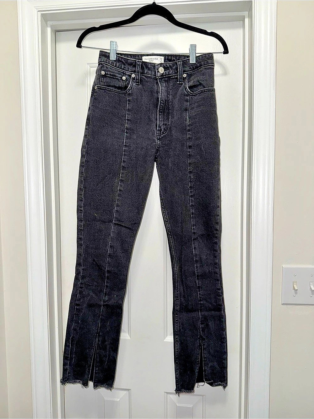 Abercrombie & Fitch The Skinny High Rise Split Hem Jean Straight Leg Jeans in